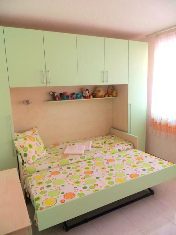 Holiday Apartment In Riviera Complex Sveti Vlas Phòng bức ảnh