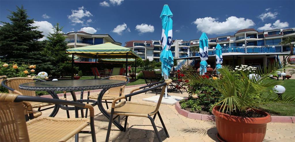 Holiday Apartment In Riviera Complex Sveti Vlas Ngoại thất bức ảnh